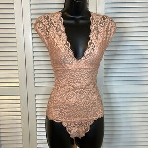 NWT Free People Blush Pink Lace Bodysuit - Sz XS